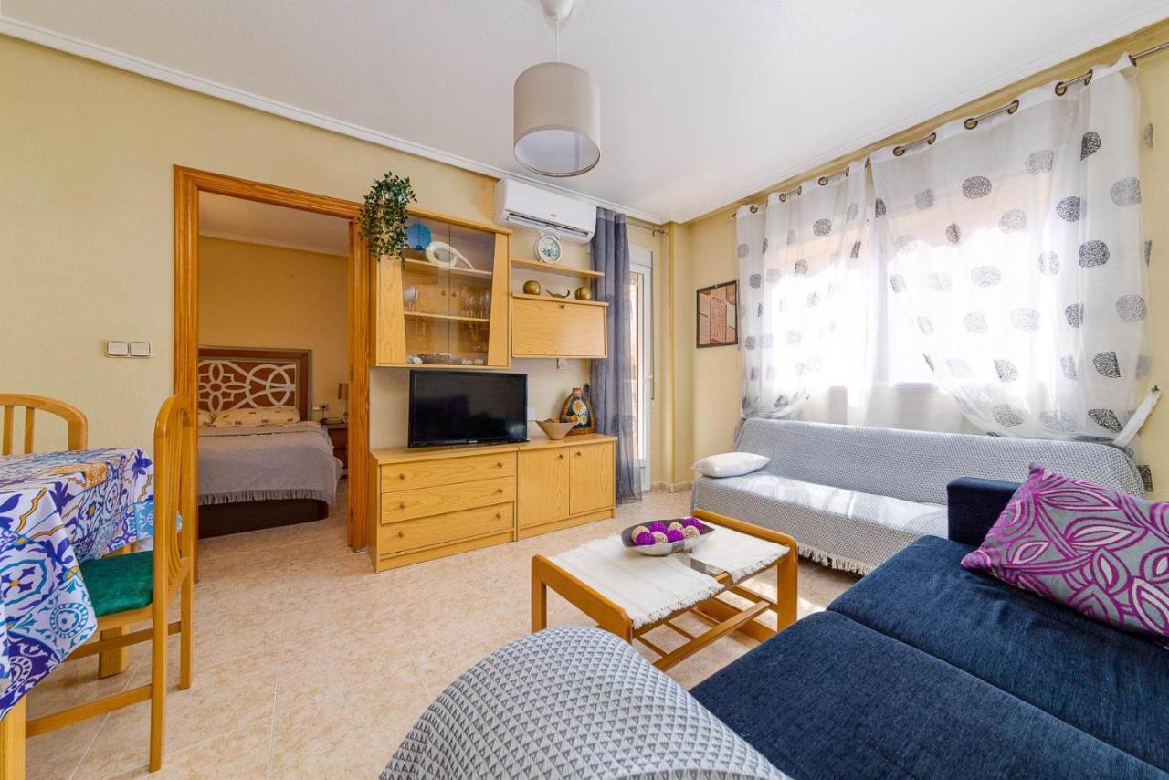 Cozy Appartment Torrevieja At Irina المظهر الخارجي الصورة