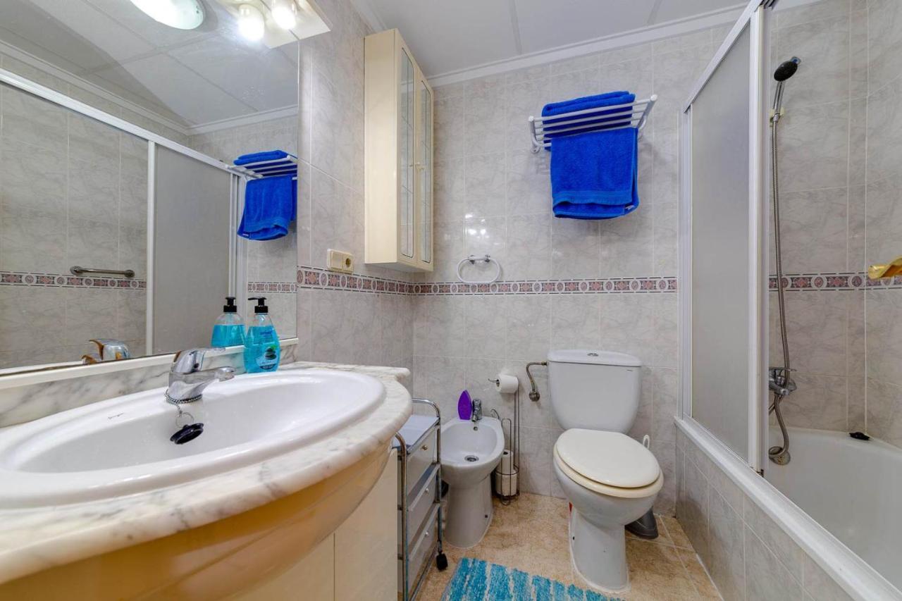 Cozy Appartment Torrevieja At Irina المظهر الخارجي الصورة