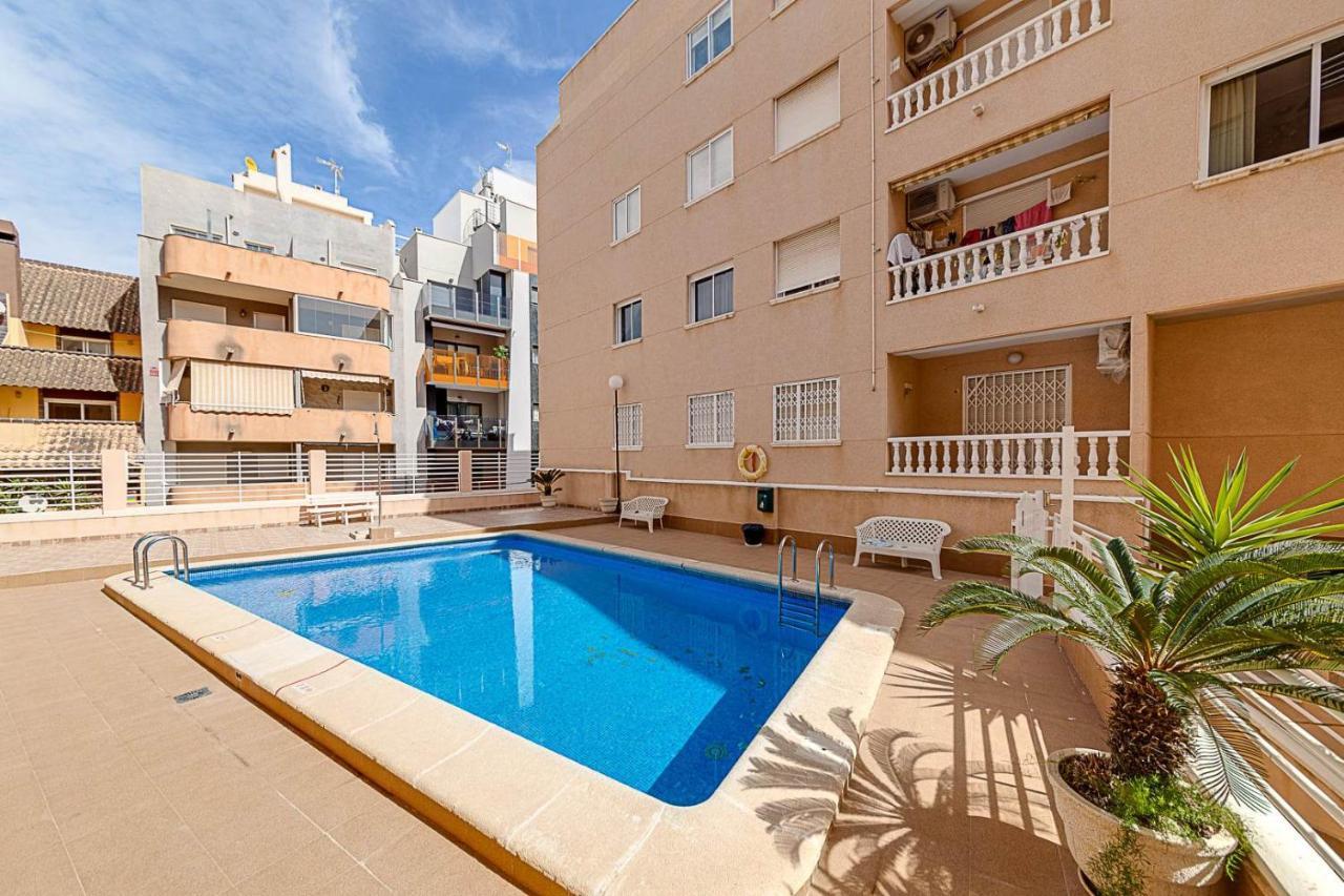 Cozy Appartment Torrevieja At Irina المظهر الخارجي الصورة